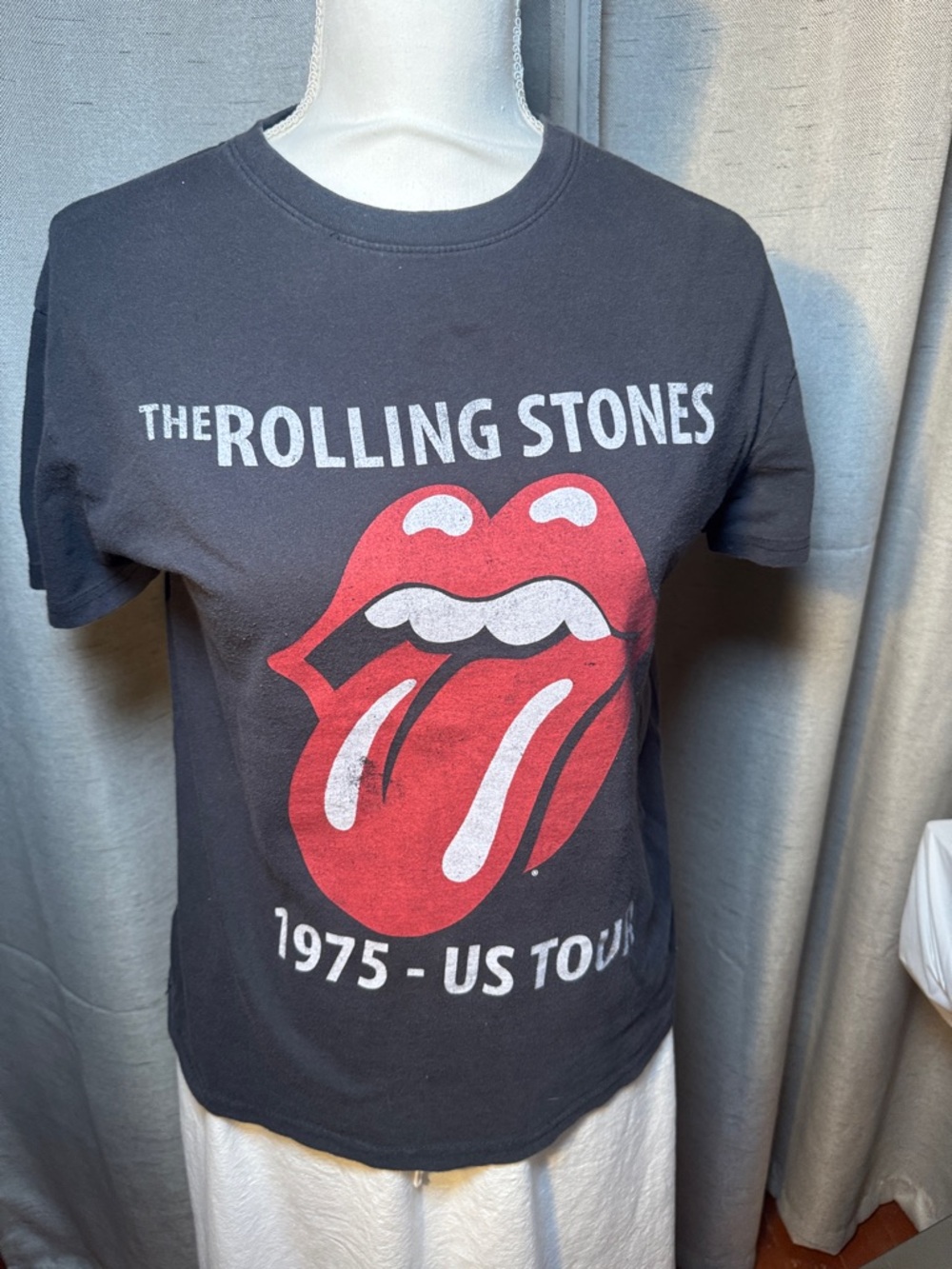 the Rolling Stones Black Tee with Red Tongue Graphic
